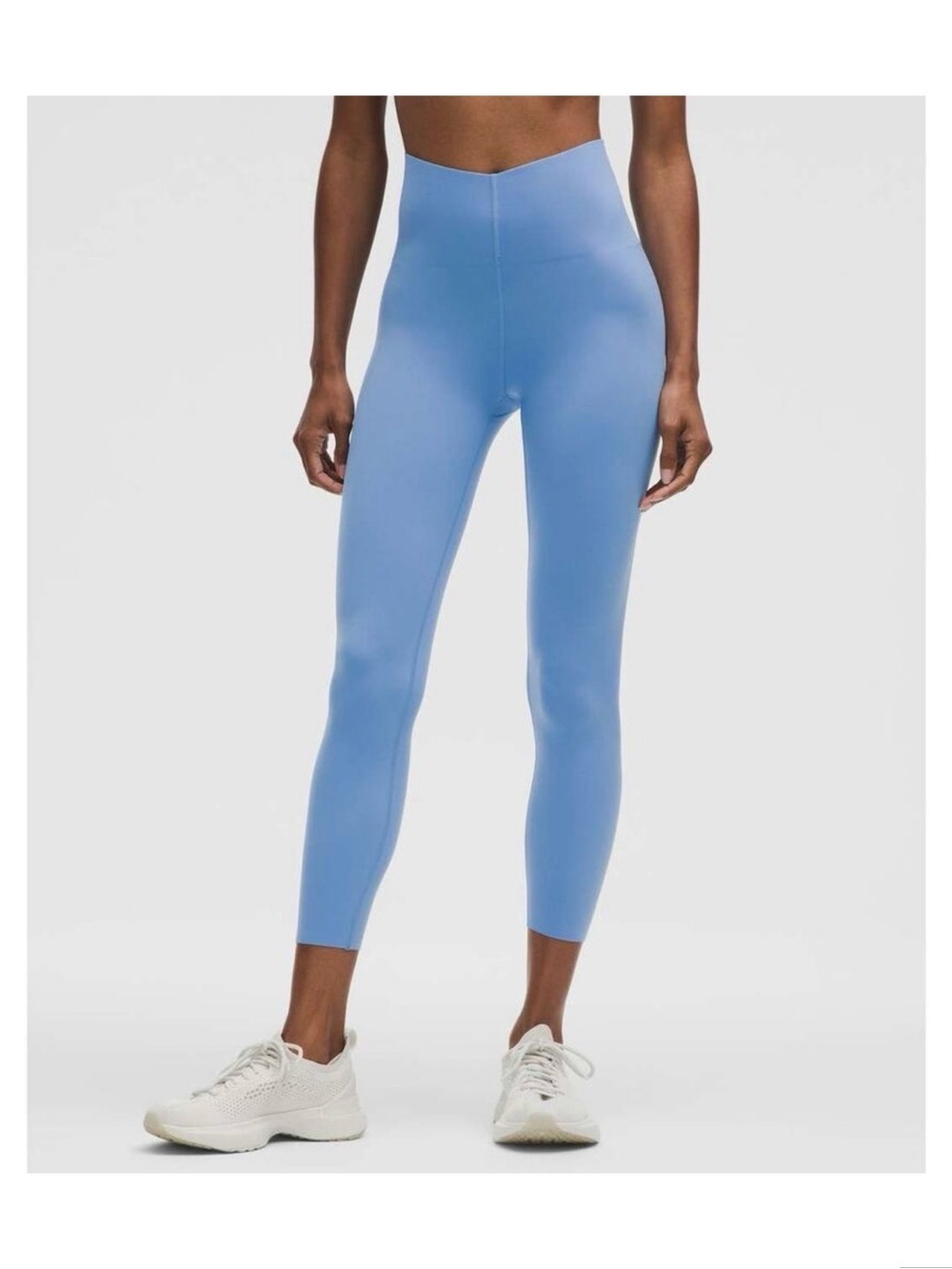 Discontinued color LULULEMON Glow Up HR Tight 25" in Pool color.